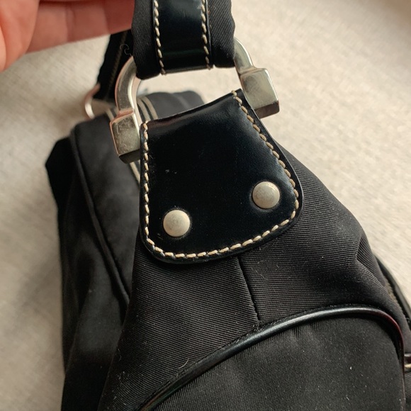 Tod’s Black Shoulder Bag Vintage - Picture 8 of 12